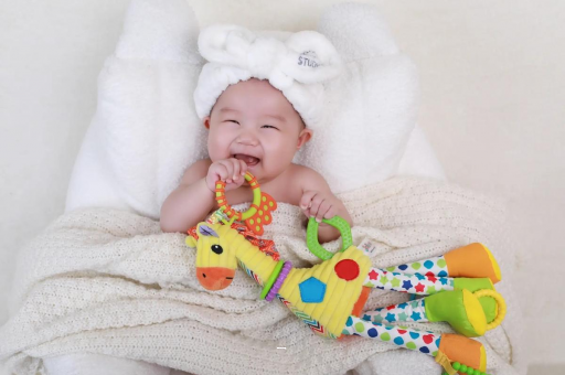 和县宝宝为什么会吐奶 和县宝宝为什么会吐奶